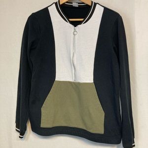 VENUS  LIGHTWEIGHT PULLOVER JACKET SIZE MED